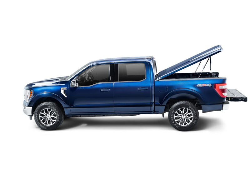 UnderCover: 2022 Lightning & 23-24 F150 Tonneau Cover