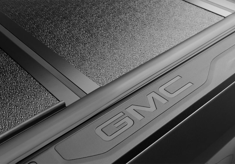 BAKFlip F1 – Silverado & Sierra Cover