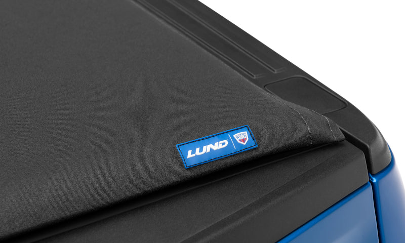 Lund Maverick Roll-Up Tonneau