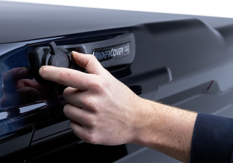 UnderCover: 2022 Lightning & 23-24 F150 Tonneau Cover