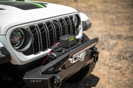 DV8 Xtract 12k Synthetic Rope Winch