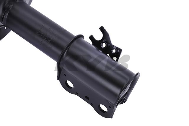 KYB Shocks & Struts Excel-G Front Left LEXUS ES300 1995-96 TOYOTA Avalon 1995-96 TOYOTA Camry 1995-9