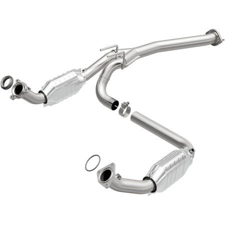 MagnaFlow 03-06 Chevrolet Express 1500 4.3L Direct Fit Converter