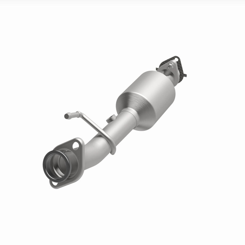 Magnaflow 20-21 Nissan NV200 2.0L Direct Fit Cat Converter (California Grade)
