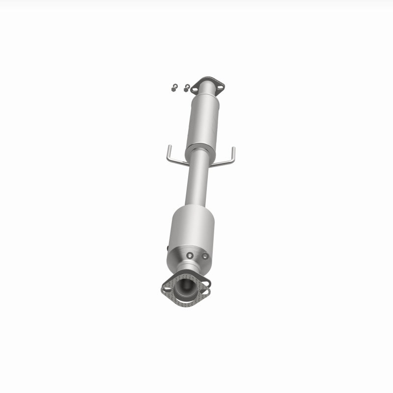 Magnaflow 2015 Kia Optima 2.4L Direct Fit Cat Converter (California Grade)
