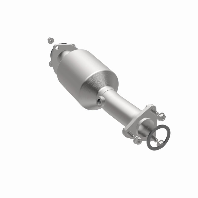 Magnaflow Conv Direct Fit 17-19 Honda CR-V Single Underbody 2.4L