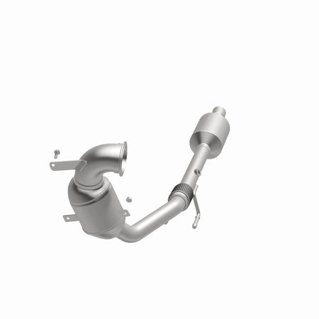 Magnaflow Conv Direct Fit 19-20 Volkswagen Jetta 1.4L Underbody