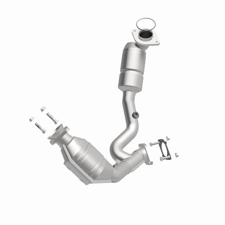 MagnaFlow Direct Fit Catalytic Converter 00-03 Ford Taurus 3.0L fron