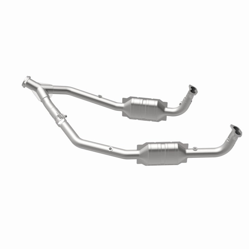 MagnaFlow Direct Fit Catalytic Converter OEM 2003 Land Rover Discovery Underbody