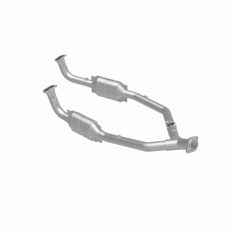 MagnaFlow Direct Fit Catalytic Converter OEM 2003 Land Rover Discovery Underbody