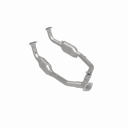 MagnaFlow Direct Fit Catalytic Converter OEM 2003 Land Rover Discovery Underbody