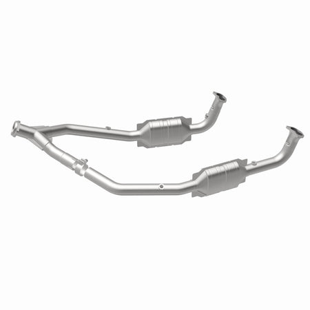 MagnaFlow Direct Fit Catalytic Converter OEM 2003 Land Rover Discovery Underbody