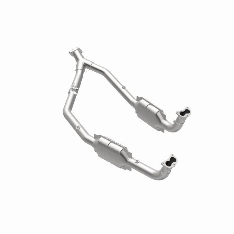 MagnaFlow Direct Fit Catalytic Converter OEM 2003 Land Rover Discovery Underbody