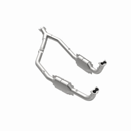 MagnaFlow Direct Fit Catalytic Converter OEM 2003 Land Rover Discovery Underbody