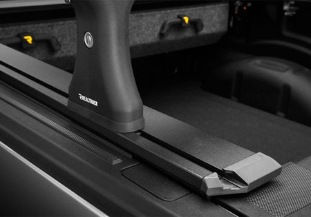 Retrax 19-26 RAM 1500 6.4ft Bed (No Multifunction Tailgate) RetraxPRO EZ-Off FRC-4000