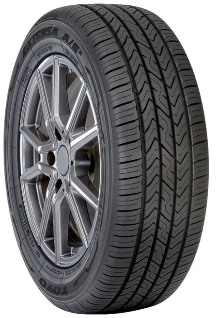 Toyo Extensa HP II Tire - 255/45R20 105W XL (TL)