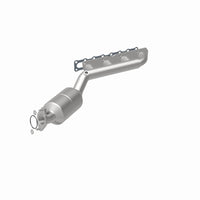 Thumbnail for MagnaFlow Direct-Fit SS Catalytic Converter 04-06 Nissan Titan 5.6L V8 (California)