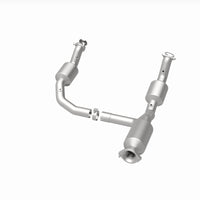 Thumbnail for MagnaFlow 2021 Chevrolet Express 2500 4.3L Underbody Direct-Fit Catalytic Converter