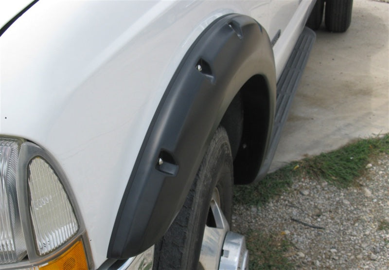 Lund 99-07 Ford F-250 RX-Rivet Style Smooth Elite Series Fender Flares - Black (4 Pc.)