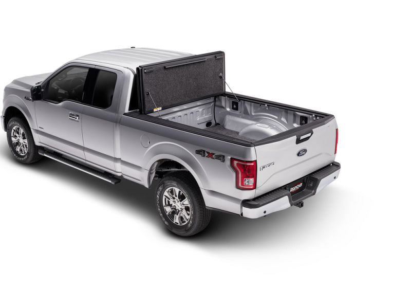 UnderCover 15-20 Ford F-150 6.5ft Ultra Flex Bed Cover - Matte Black Finish