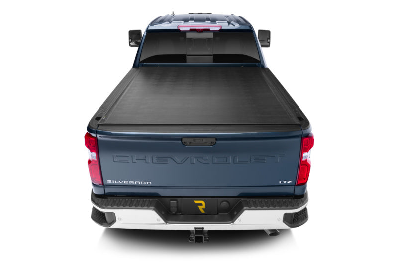 Truxedo 2020 GMC Sierra & Chevrolet Silverado 2500HD & 3500HD 6ft 9in Sentry Bed Cover