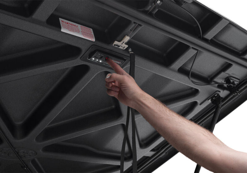 UnderCover Nissan Frontier Elite Cover