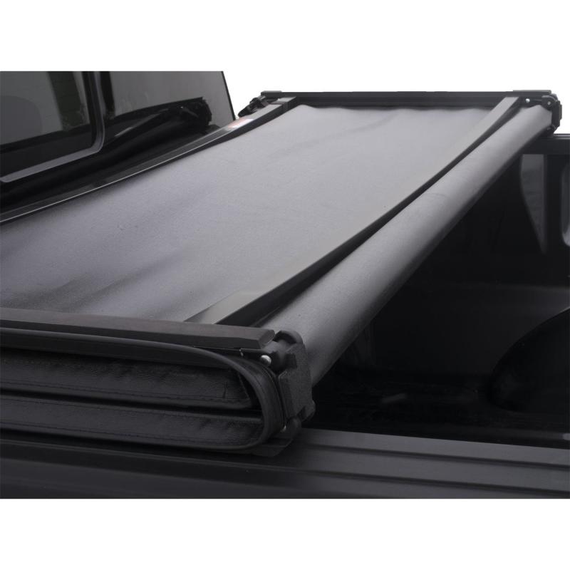 Lund 19-23 Ford Ranger (6ft Bed) Genesis Elite Tri-Fold Tonneau Cover - Black