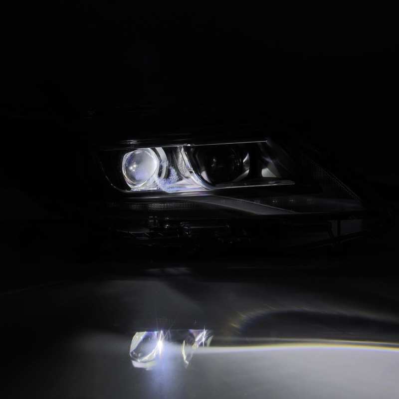 AlphaRex 11-21 Toyota Sienna LUXX LED Proj Headlights Plank Style Black w/Seq Signal/DRL