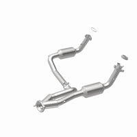 Thumbnail for MagnaFlow Conv Direct Fit OEM 2005 GMC Sierra/Chevrolet Silverado 1500/Cadillac Escalade Underbody