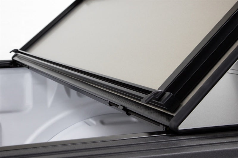 Access LOMAX Pro Series Tri-Fold Cover 17-19 Honda Ridgeline 5ft Bed - Blk Diamond Mist