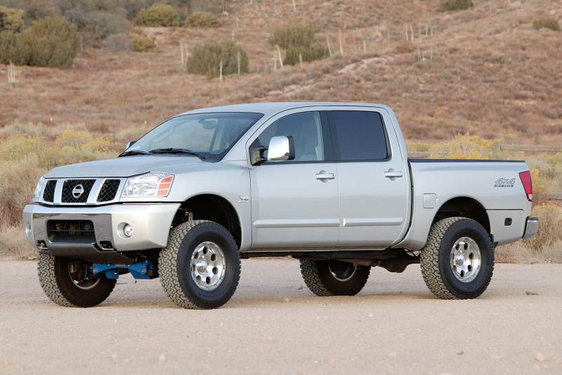 Fabtech 04-13 Nissan Titan 2/4WD 6in Basic Sys w/Perf Shks
