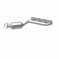 Thumbnail for MagnaFlow Direct-Fit SS Catalytic Converter 04-06 Nissan Titan 5.6L V8 (California)