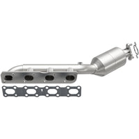 Thumbnail for MagnaFlow Direct-Fit SS Catalytic Converter 04-06 Nissan Titan 5.6L V8 (California)