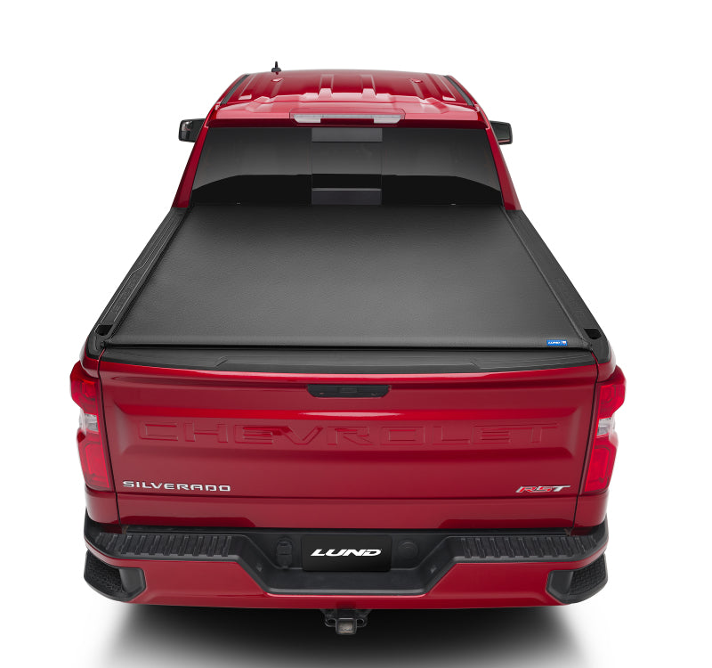 Lund 99-07 Chevy Silverado 1500 (5.8ft. Bed) Genesis Roll Up Tonneau Cover - Black