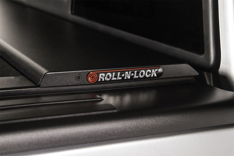 Roll-N-Lock 12-17 Dodge Ram RamBox SB 76in M-Series Retractable Tonneau Cover