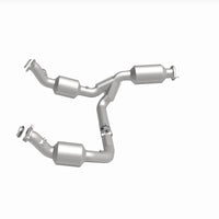 Thumbnail for MagnaFlow 2021 Chevrolet Express 2500 4.3L Underbody Direct-Fit Catalytic Converter